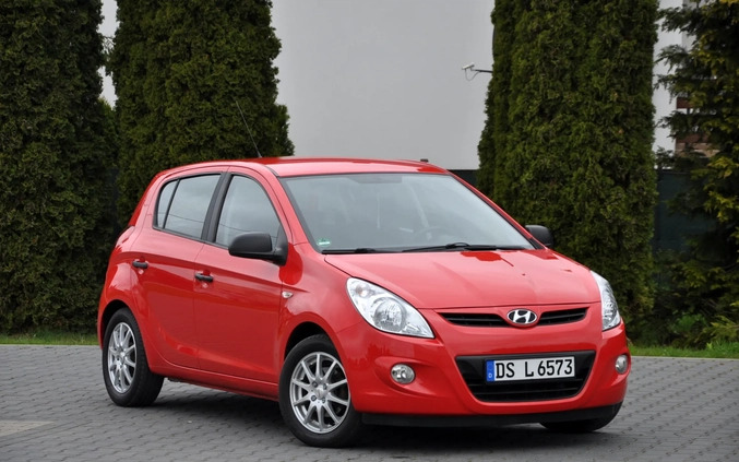 Hyundai i20 cena 15900 przebieg: 220000, rok produkcji 2011 z Ryglice małe 781